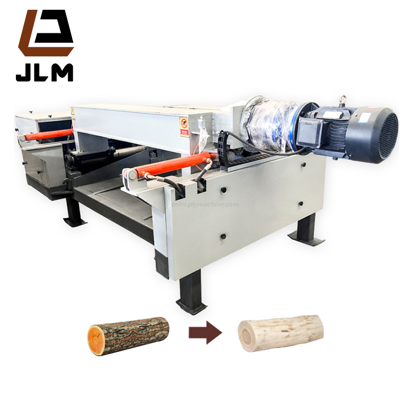 Industrial log debarker machine operating in a veneer peeling line plant